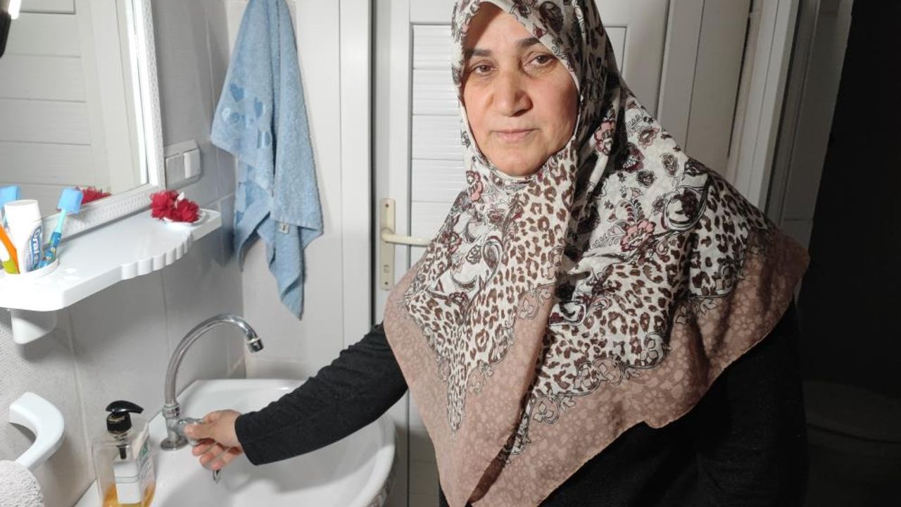Adana'da evden çıkmayan kiracısının elektrik ve su aboneliğini iptal ettirdi