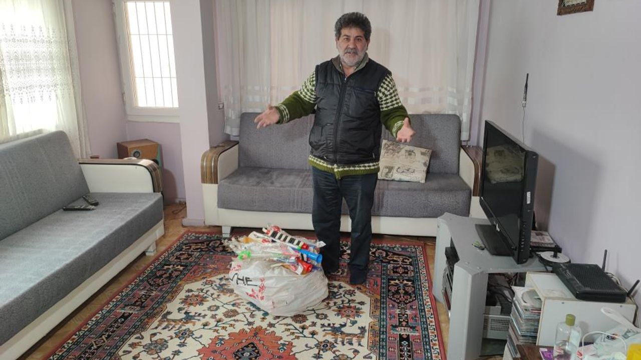 Adana'da oyuncakçı Ali amca, ev sahibi 'çık' deyince evsiz kalma korkusuyla karşı karşıya kaldı