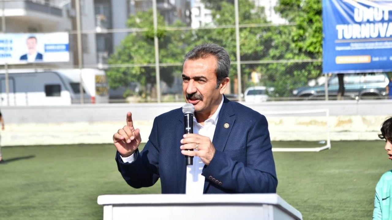 Adana’da “Gülen Yüzler Umut Turnuvası” başladı