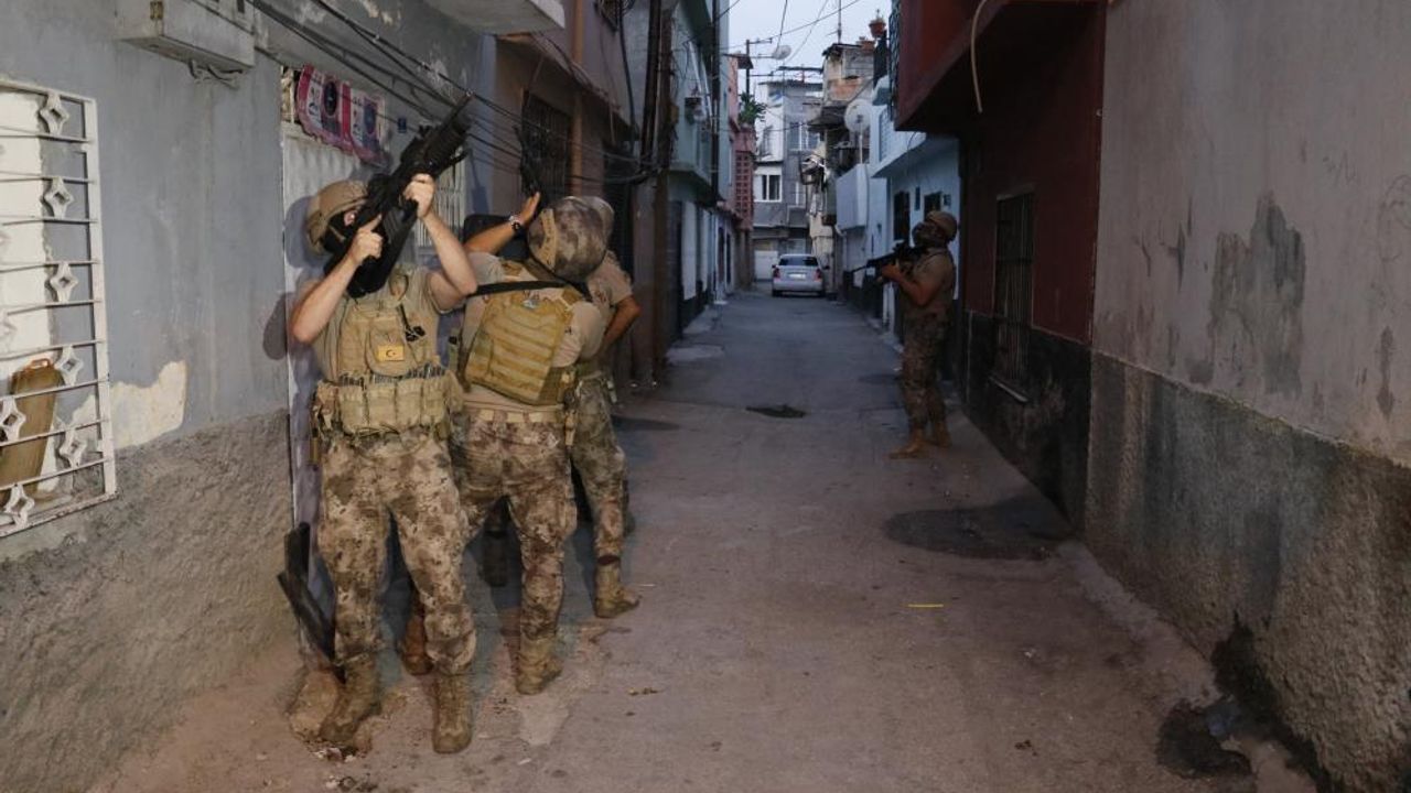 Adana’da DEAŞ operasyonu: Çok sayıda gözaltı var