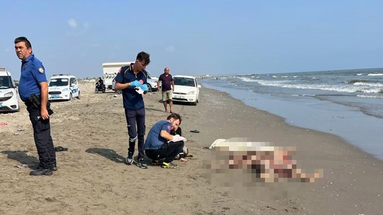 Mersin'de denize giren aileden 2 kız kardeş boğuldu