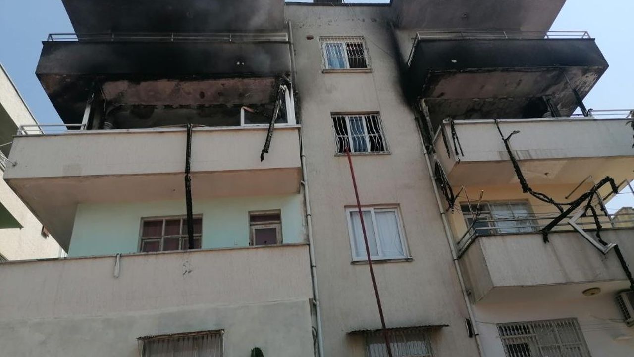Tarsus'ta ev yangını