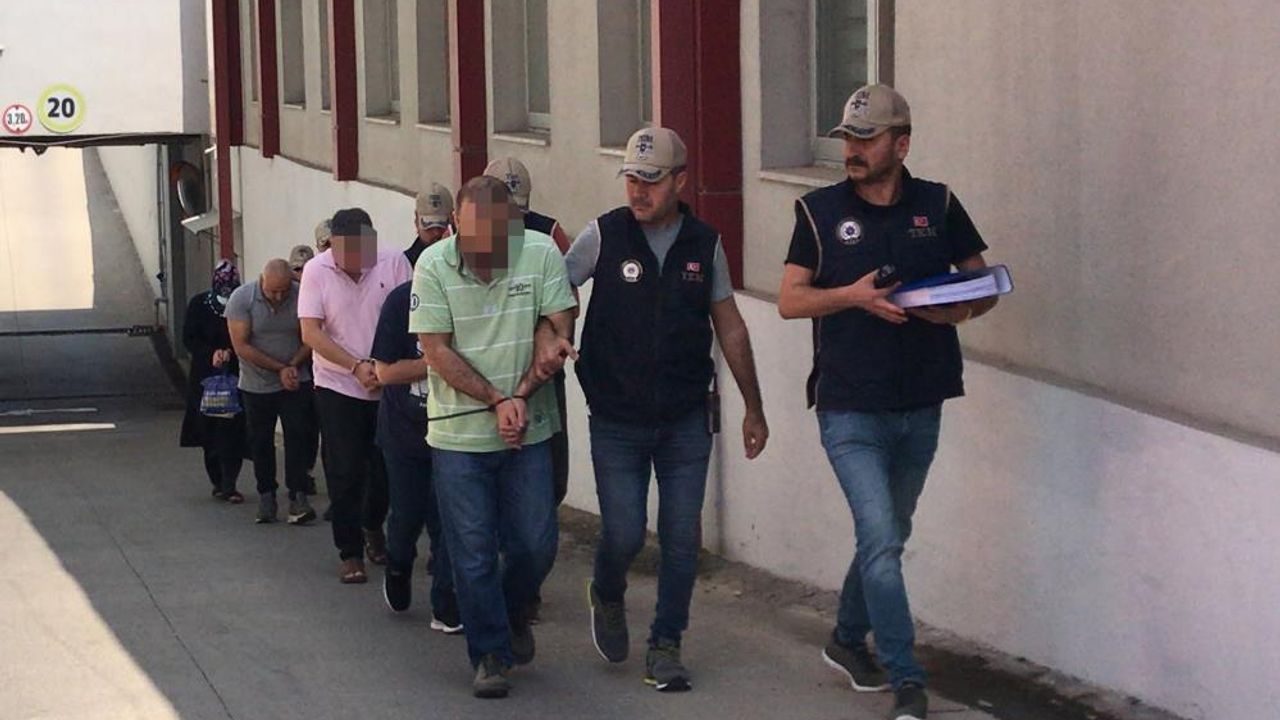 Adana'da PKK talimatıyla orman yakanlara para verdiği öne sürülen bir kişi tutuklandı