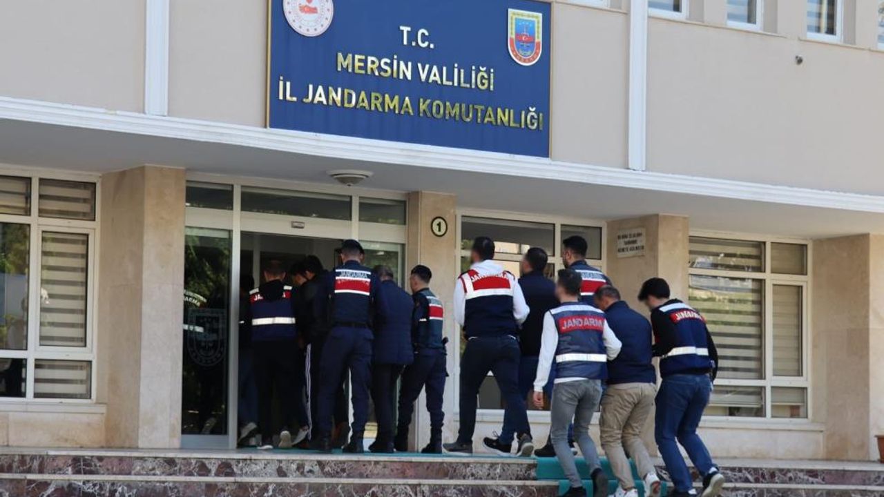 Mersin merkezli 2 ilde gerçekleştirilen DEAŞ operasyonuna 7 tutuklama