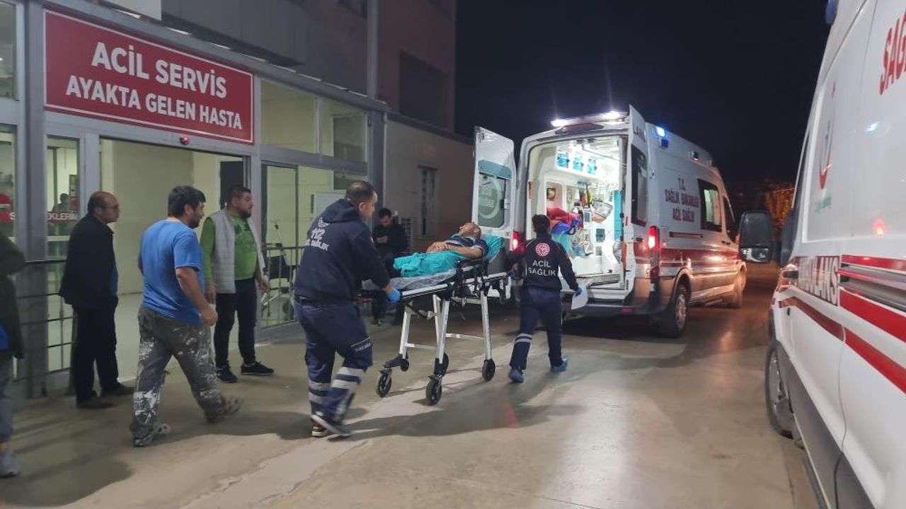 Adana'da arkadaşını yaraladı, aracında başından vurulmuş halde bulundu