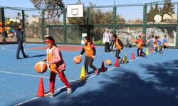 Akdeniz'de yaz spor okulları kursları başlıyor