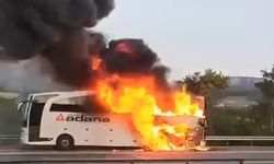 Mersin'de otoyolda yolcu otobüsü yandı
