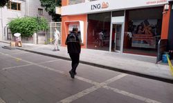 Adana'da silahlı saldırıda yaralandı, bankaya sığındı