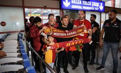 Galatasaray, Adana'ya geldi