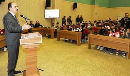 Başkan Altay: “Yarınlarımız için şehrimizi çocuklarla birlikte yönetiyoruz”