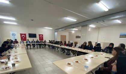 Rektör Türkmen, Aydıntepe MYO öğrencileriyle iftar yemeğinde buluştu