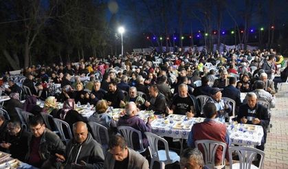 Şahpaz Mahallesi iftar geleneği yaşatıyor