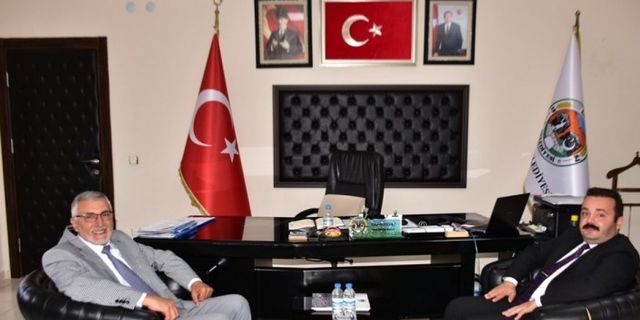 Kaymakam Ustaoğlu’ndan Başkan Bozkurt’a ziyaret