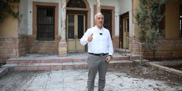 Mersin'de 99 yıllık okul 17 yıl aradan sonra yeniden açılıyor
