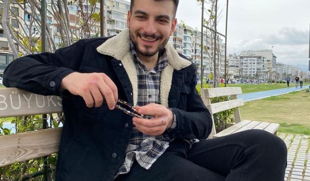 Adana'da kazada ölen genç, ölmeden önce arkadaşını ziyaret edip böyle sarılmış