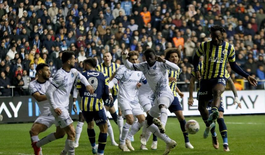 Spor Toto Süper Lig: Adana Demirspor: 1 - Fenerbahçe: 1 (Maç sonucu)