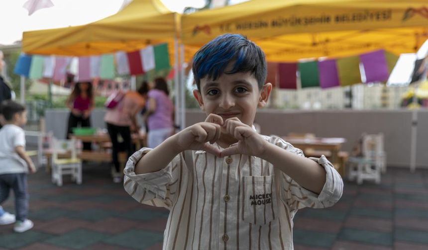 Mersin Büyükşehir Belediyesinin çocuk gelişim merkezleri ailelere güven veriyor