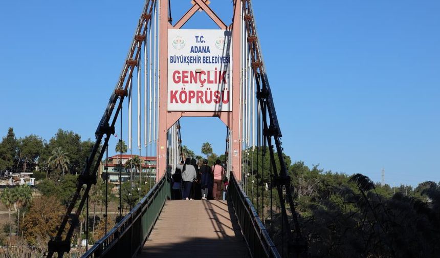 Adana'da köprüde arkadaşlarını öldüren kişi tutuklandı