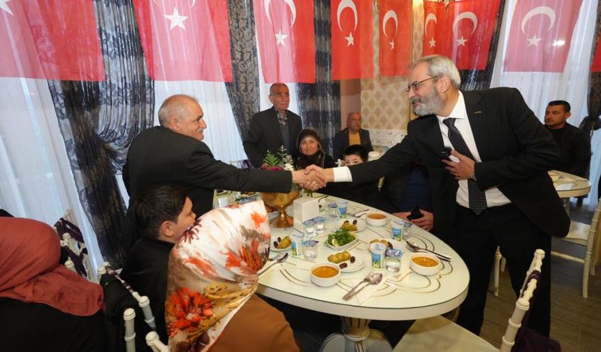 Başkan Bozdoğan: "Ramazan’da Türkiye’nin en uygun fiyatlı ekmeğini hemşerilerimize 1 TL’den ulaştırıyoruz"